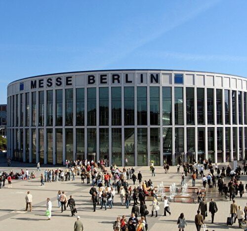 Fotobox mieten für Messe Berlin - Event-Highlight für Messestände